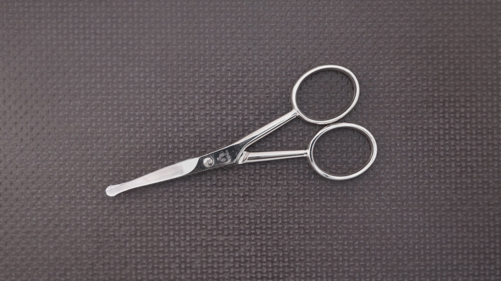Nasenhaarschere gebogen 4"