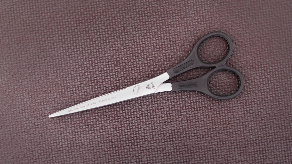 Haarschere Inox 6" microverzahnt - Nylongriff