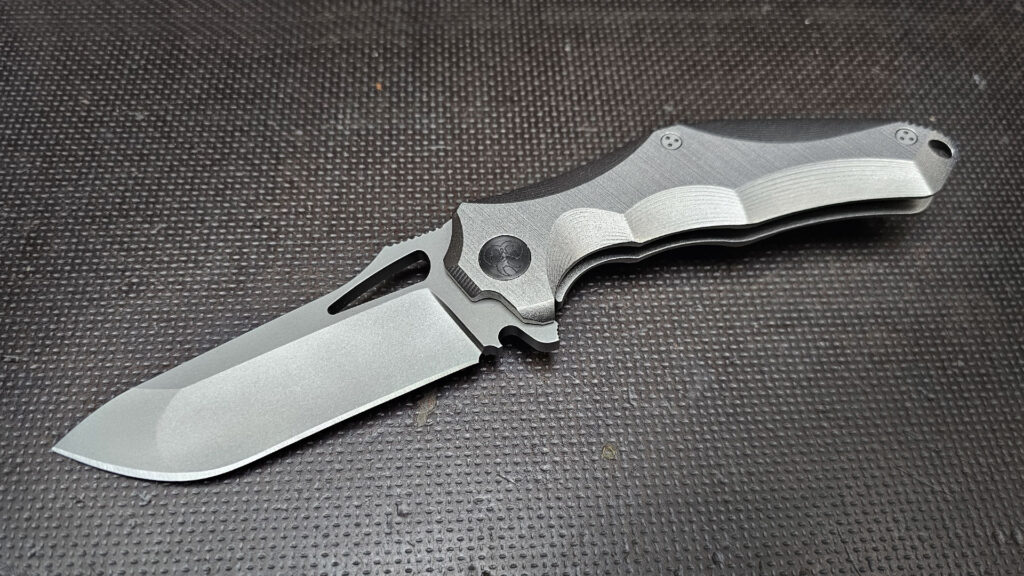 Darkstalker Folder Mini Slim + | Shot Painted