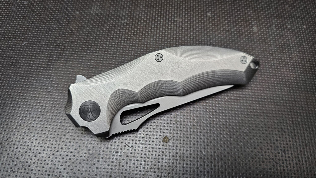 Darkstalker Folder Mini Slim + | Shot Painted – Bild 2