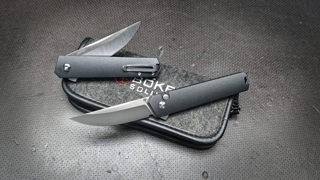 Kwaiken Compact |  Button Lock