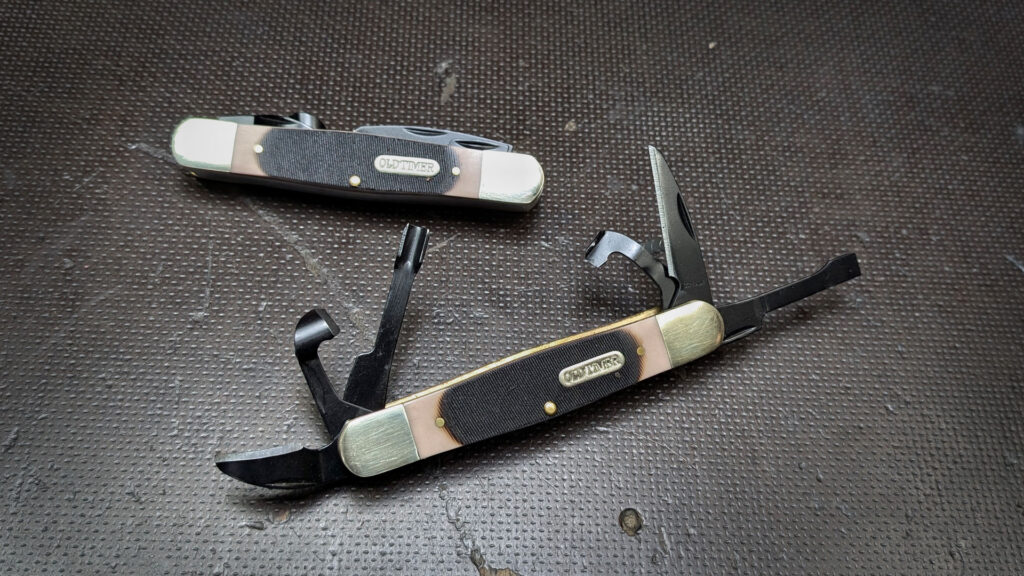 Old Timer | Splinter Carving